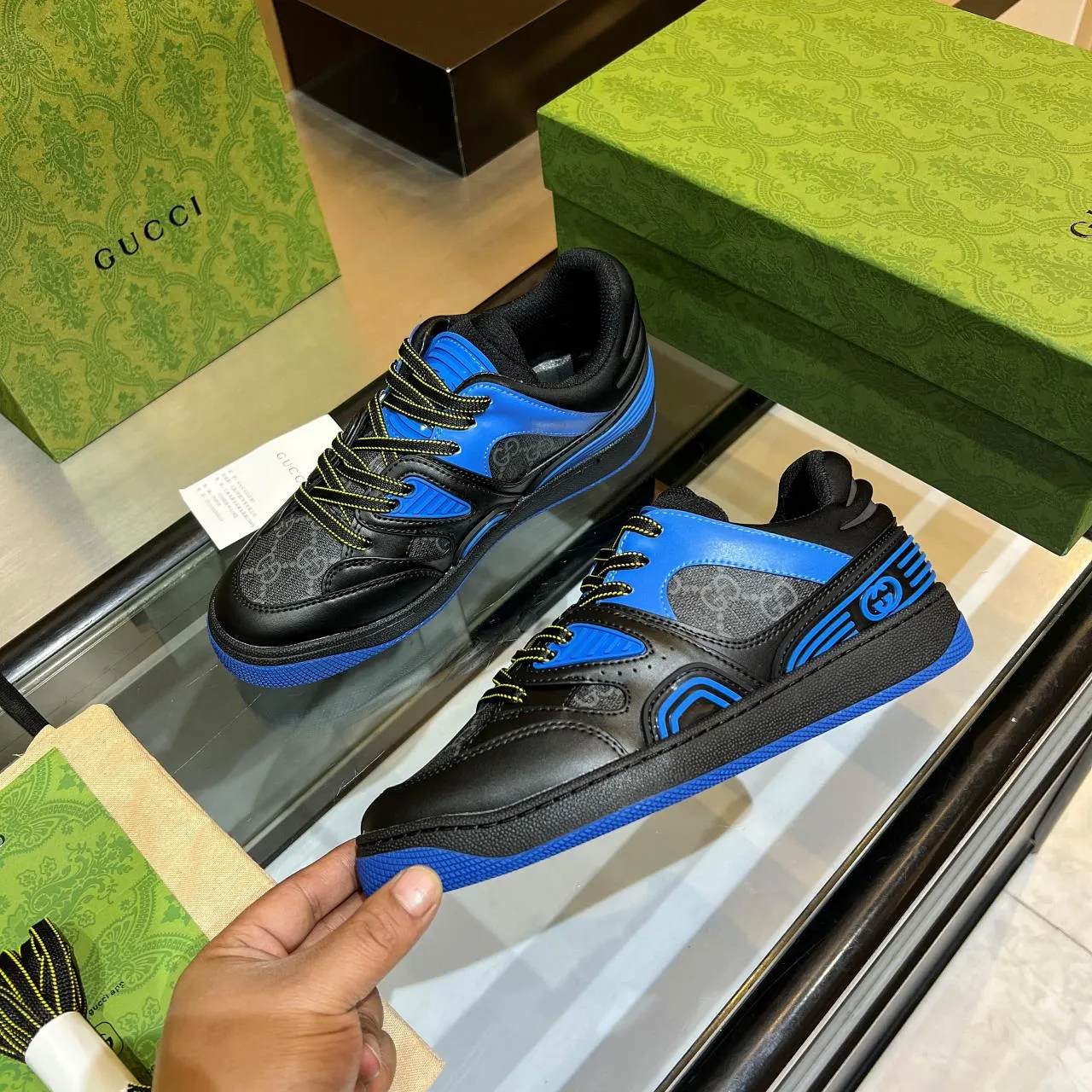 👟👟Ex-factory price 600👟👟 Men's size +10 high version, the top version of 2022 Gucci low-top sneakers! The new colors are reproduced one to one. New style for early spring, creating a perfect style💣💣💣street style🔥🔥🔥cool and trendy C-level fashionable outfit with a retro and futuristic feel🌹🌹🌹classic boot shape + British color-blocking design, super eye-catching. Various leather splicing, original reverse mold last type, imported high-end knitting needles showing exquisite texture! Open mold to customize high-density TPU outsole. 15 colors come out first. Size: Female 35-41 Male 39-46